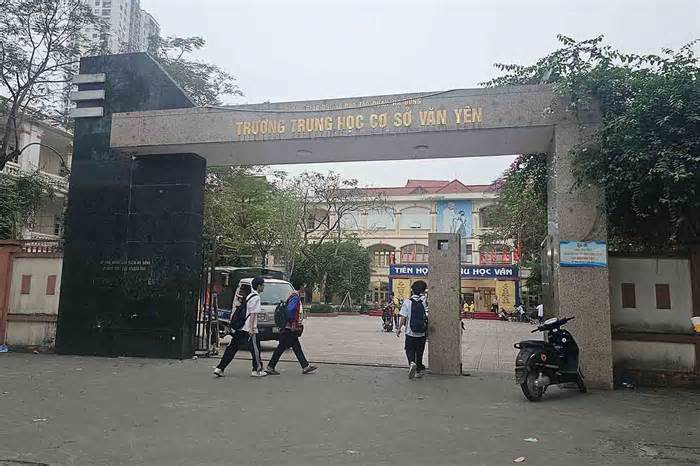Giải trình của 2 giáo viên dạy thêm học sinh chính khóa ở Hà Đông, Hà Nội