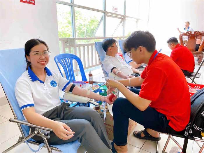 Hạnh phúc từ những bài báo lan tỏa kêu gọi hiến máu tình nguyện