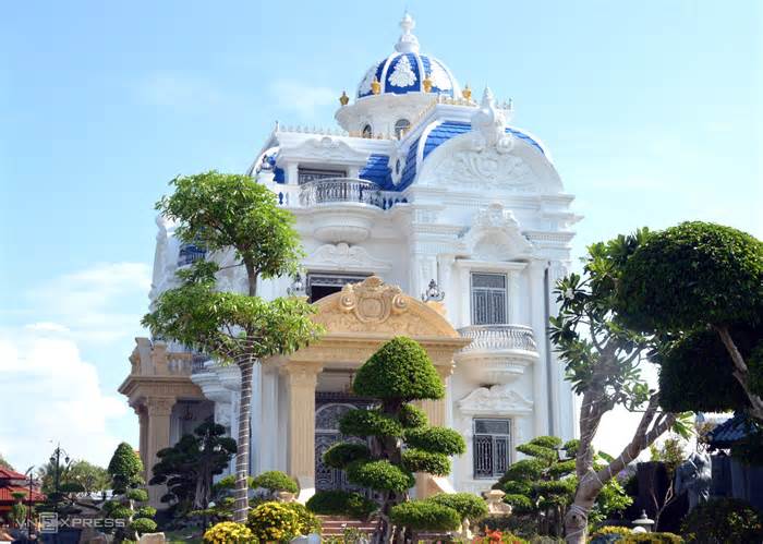 Chủ biệt thự xây trái phép đề nghị tòa hủy nhiều quyết định của TP Cà Mau