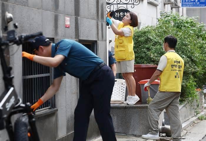 Bẫy 'việc nhẹ lương cao' đẩy nhiều người trẻ Hàn Quốc vào tù tội