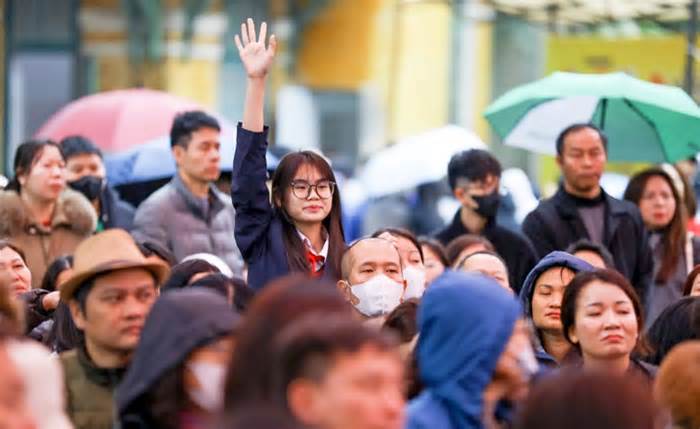 Học sinh cuối cấp lo lắng vì không được học thêm