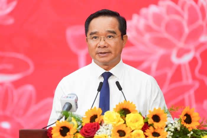 Chủ tịch Nguyễn Văn Được đề nghị cán bộ thi đua thực hiện các nhiệm vụ khó