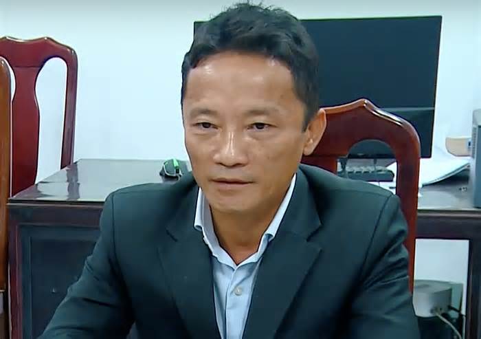 Người đàn ông cầm kiếm đe dọa bảo vệ công viên bị bắt