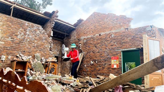 Quê hương gượng dậy sau những ngày đối mặt với lũ dữ