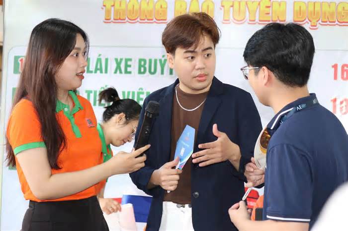 Dự báo giai đoạn 2025 - 2030, TPHCM sẽ cần đến 1 triệu lao động mới