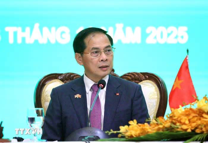 Nâng cao hiệu quả hợp tác giữa các địa phương biên giới Việt Nam-Campuchia