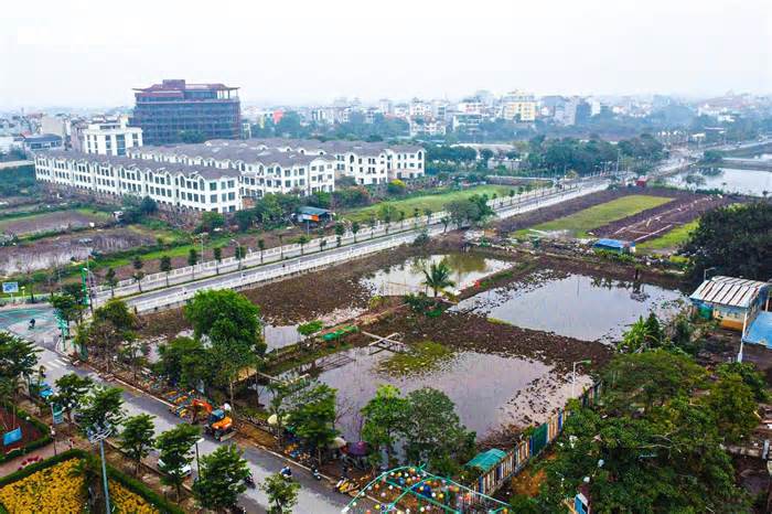Hiện trạng nơi được cải tạo làm hồ trung gian hồi sinh sông Tô Lịch