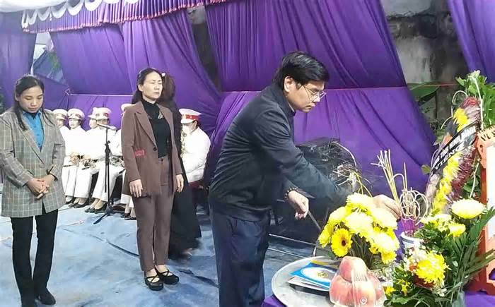 Động viên, hỗ trợ gia đình nữ công nhân tử vong do tai nạn tại Ninh Bình