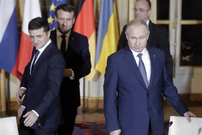 Ông Trump kêu gọi ông Putin và ông Zelensky hợp tác