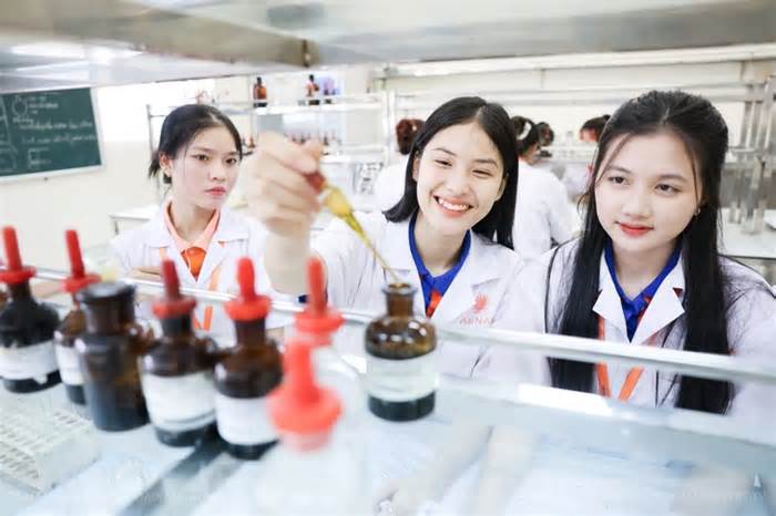 Điểm sàn các trường đào tạo y dược phía Bắc, cao nhất 24 điểm