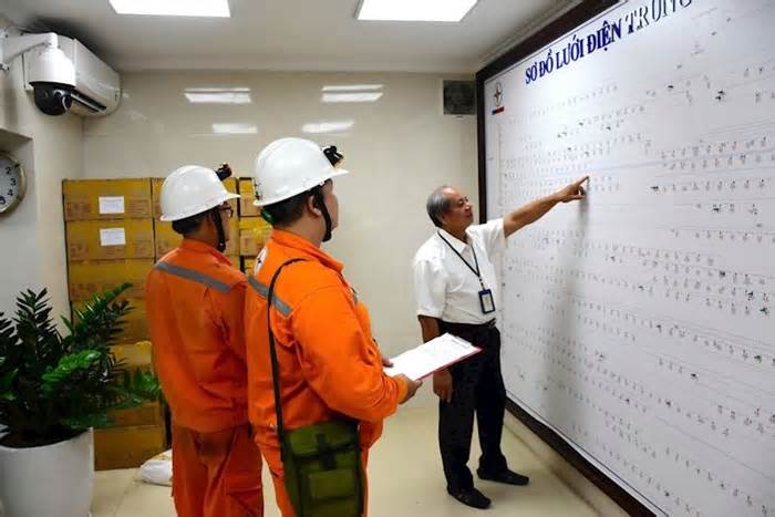 Những quận, huyện của Hà Nội cắt điện ngày mai 18.2
