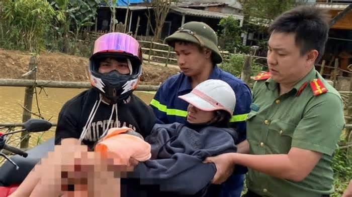 Công an Quảng Ngãi đỡ đẻ thành công cho một sản phụ chuyển dạ giữa đường