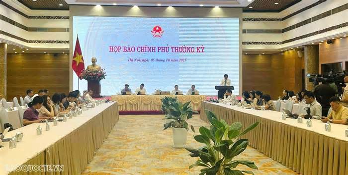 Kinh tế Việt Nam 9 tháng ước tăng trên 7,8%