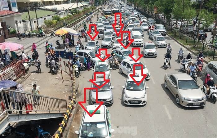 Xe ô tô taxi, hợp đồng che biển để 'né' camera xử phạt nguội