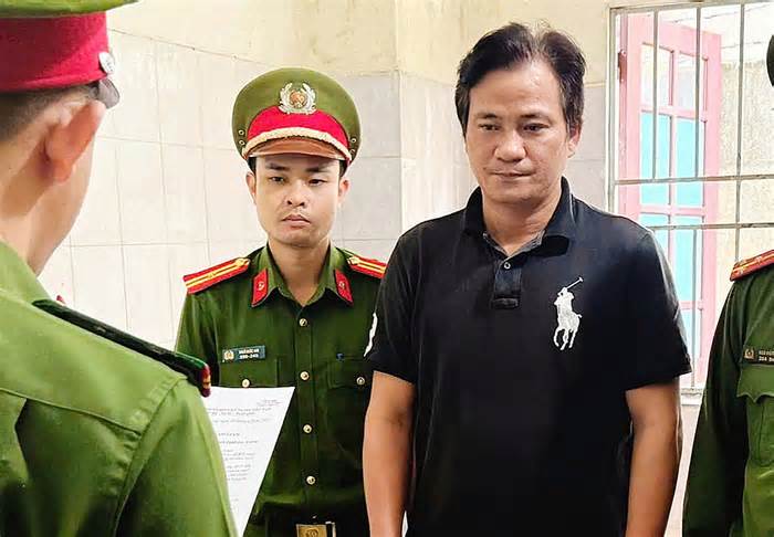 Cặp vợ chồng lén lút bán đất góp vốn cùng bạn bè
