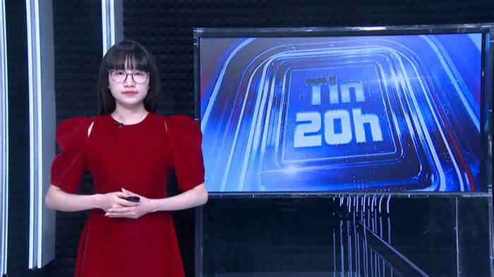 Tin 20h: 12 cán bộ quân đội cùng lúc nghỉ hưu