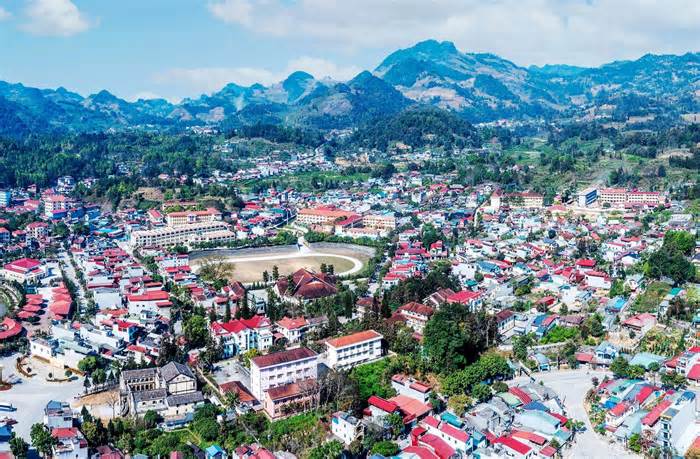 Nhiều giáo viên 'trượt' khen thưởng vì quên đóng quỹ