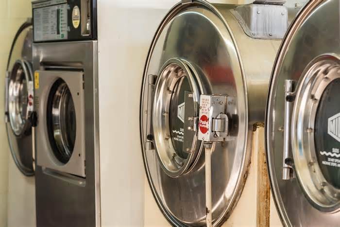 Đề phòng hỏa hoạn, cháy nổ khi sử dụng máy sấy quần áo trong mùa nồm ẩm
