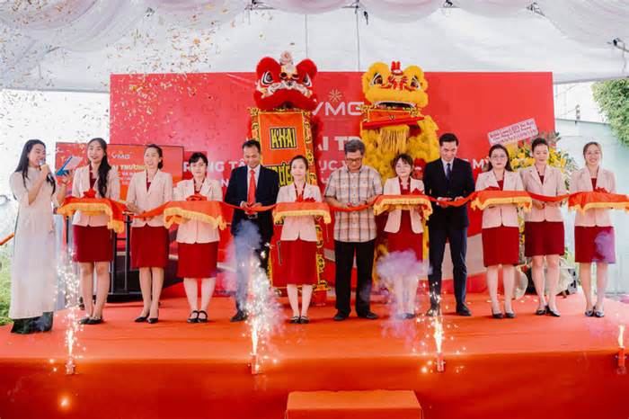 VMG English khai trương Trung tâm Ngoại ngữ, Du học & Hướng nghiệp tại Bình Phước