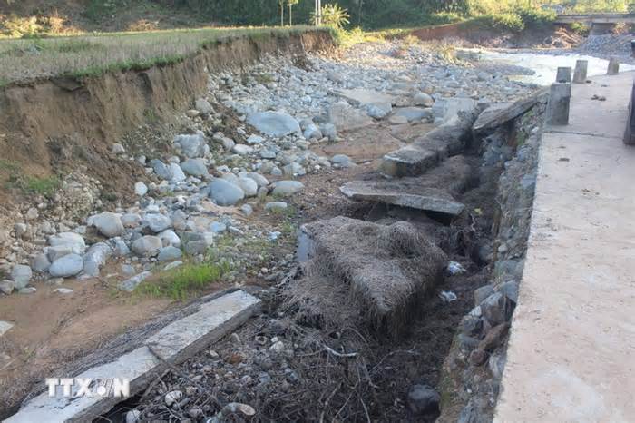 Thanh Hóa: Nhiều ngầm tràn tại các xã miền núi hư hỏng, chưa được sửa chữa