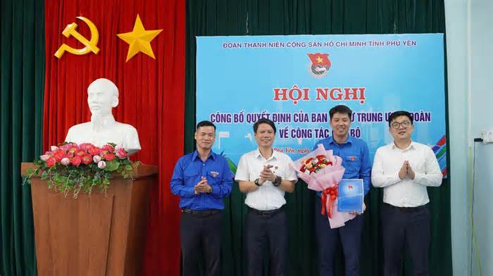 Công bố quyết định của Ban Bí thư T.Ư Đoàn về công tác cán bộ Tỉnh Đoàn Phú Yên